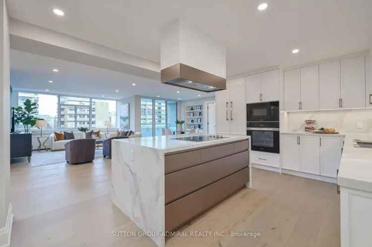 Condo For Sale in 500, Avenue Road, Toronto, Ontario