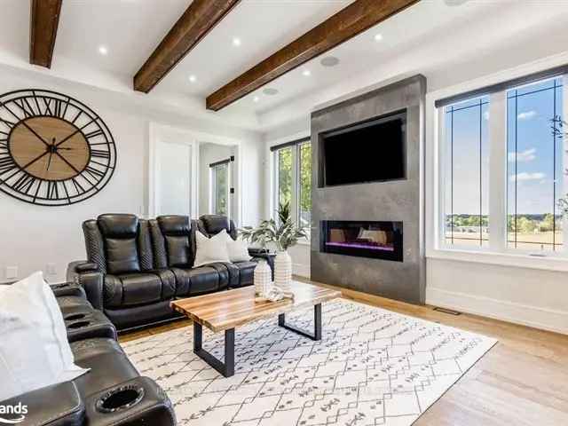 House For Sale in Innisfil, Ontario