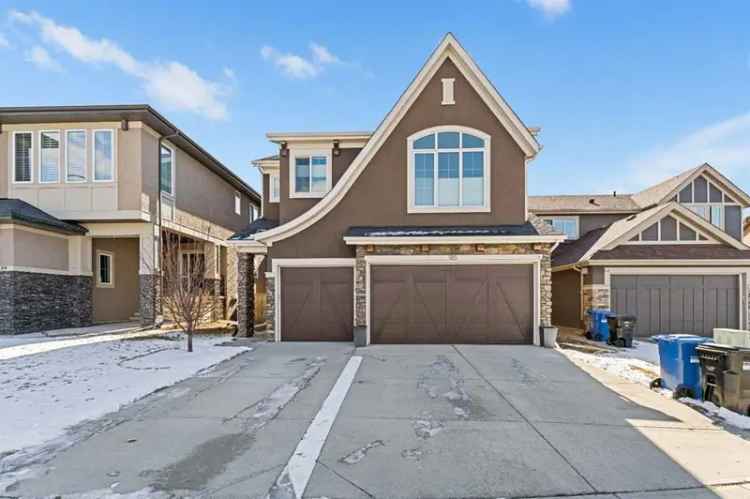 House For Sale in Calgary, Alberta