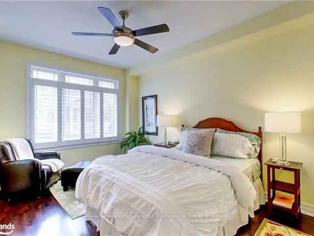 Shipyards Townhouse: Heated Garage, Walk to Amenities