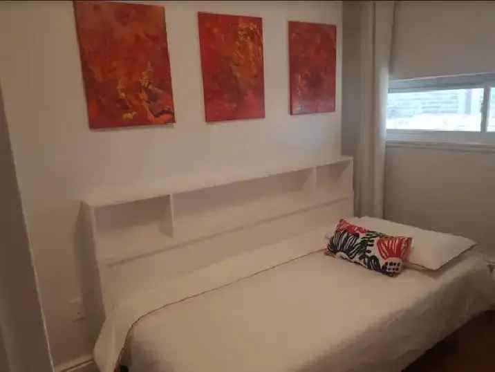 Jan 1 - Fully furnished room in condo near York U and subway