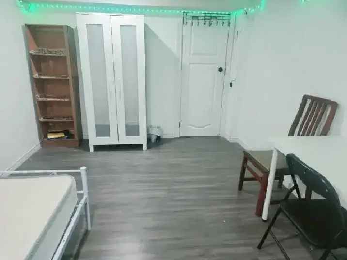 private room for rent Feb 1st in scarborough