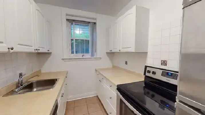 2 Bedroom Apartment for Rent in Sandy Hill Ottawa