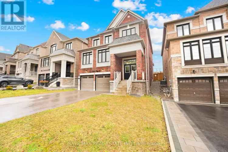 Ravine Park Front 5-Bedroom Luxury Home