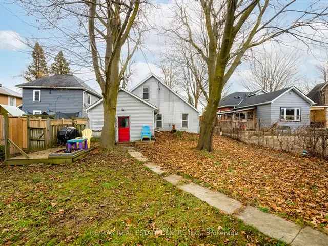 Shelburne 3-Bedroom Home Renovation Opportunity