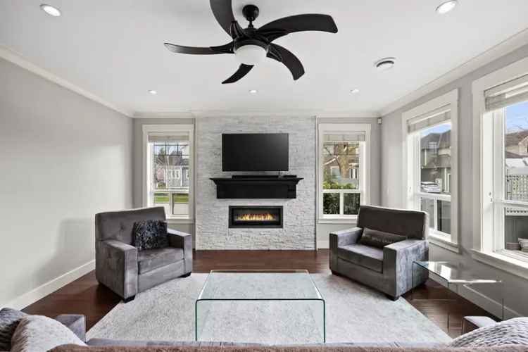 17390 0b Avenue Surrey Family Home for Sale