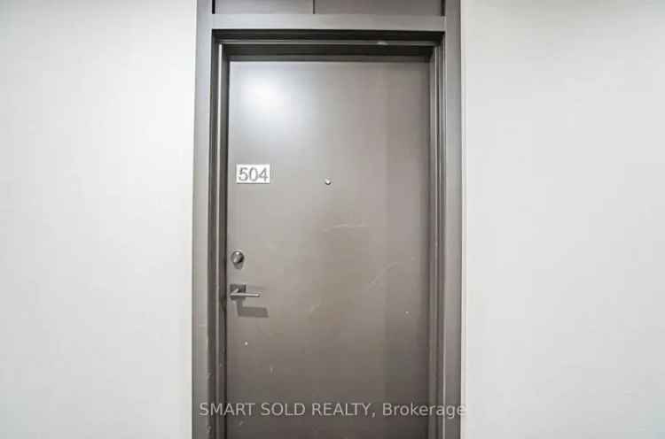 Condo For Sale in Markham, Ontario