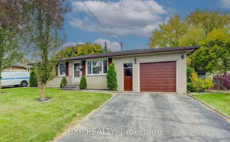 House For Sale in Woodstock, Ontario