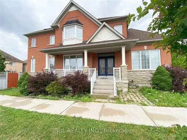 Spacious 4-Bedroom Home in Victoria Manor