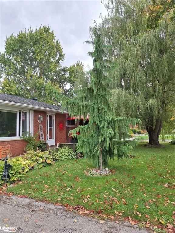 House For Sale in Clearview, Ontario