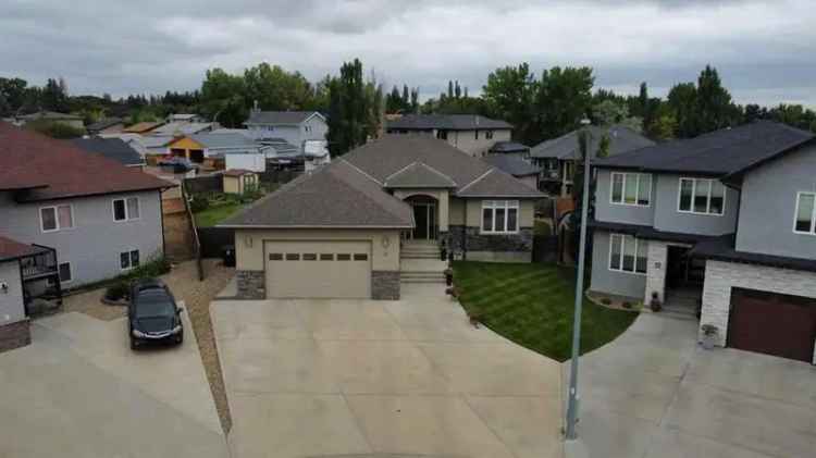 House For Rent in Brooks, Alberta