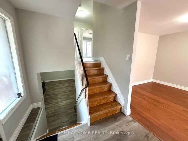 3-Bedroom Semi-Detached Home in Barrie's Cundles East