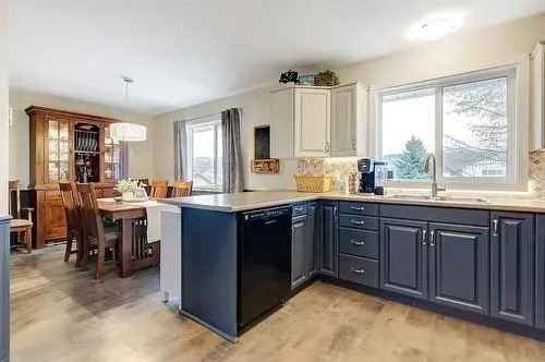 6 Bedroom Family Home In Kelowna With In-Law Suite