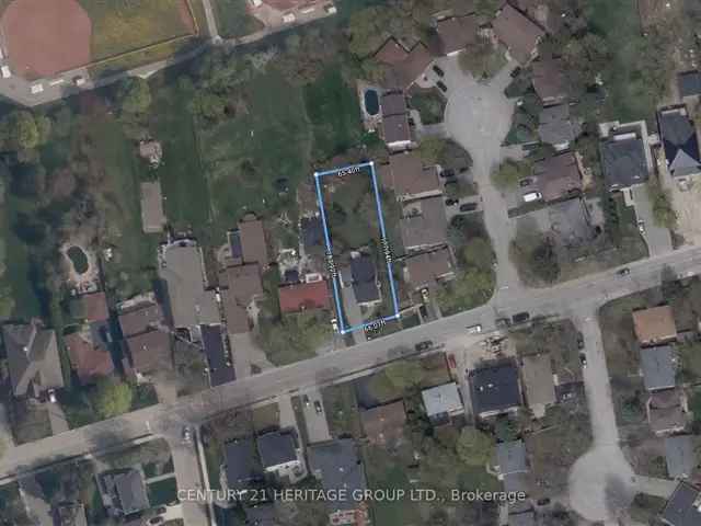 House For Sale in 185, Rumble Avenue, Richmond Hill, Ontario