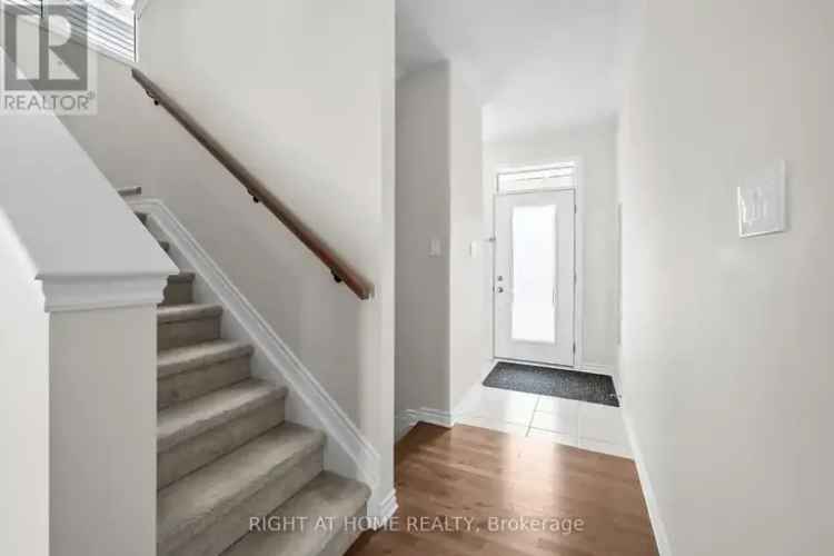 37 FOCALITY CRESCENT Townhouse in Ottawa 3 Bed 25 Bath Finished Basement