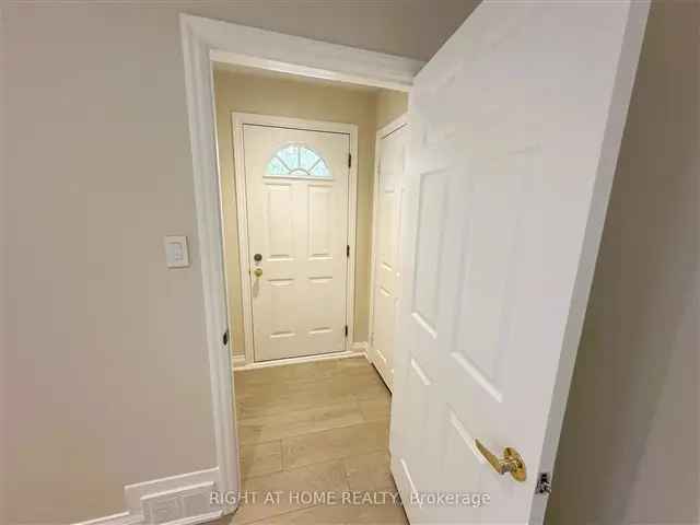 Updated Newmarket City Center Family Home - Finished Basement