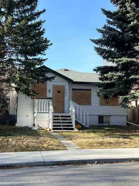 Royal LePage Benchmark: Inner-City Redevelopment Lot