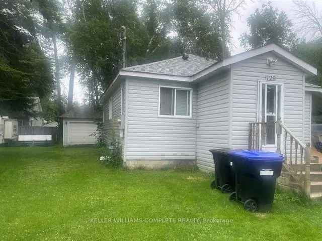 House For Sale in Innisfil, Ontario