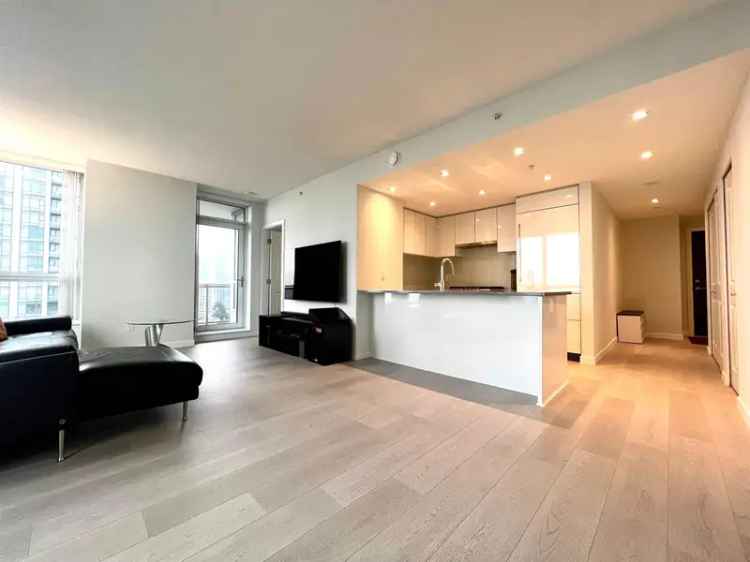 Buy Apartment in Metrotown Burnaby South with 2 Bedrooms and Amenities