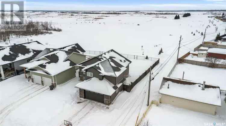 5 Bed 3 Bath Family Home in Dalmeny Near Saskatoon