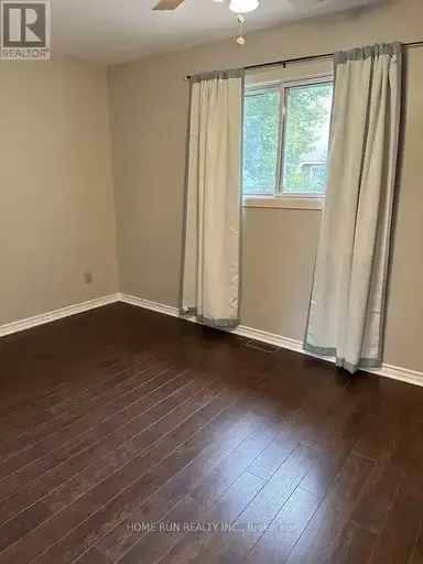 3-Bedroom Detached Home in Kanata - Family Friendly