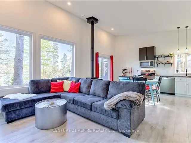 Luxury Ottawa River View Home High Ceilings Radiant Heating