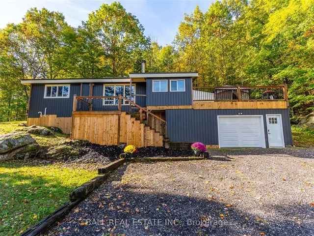 Cozy Log Home on 5 Acres near Kushog Lake