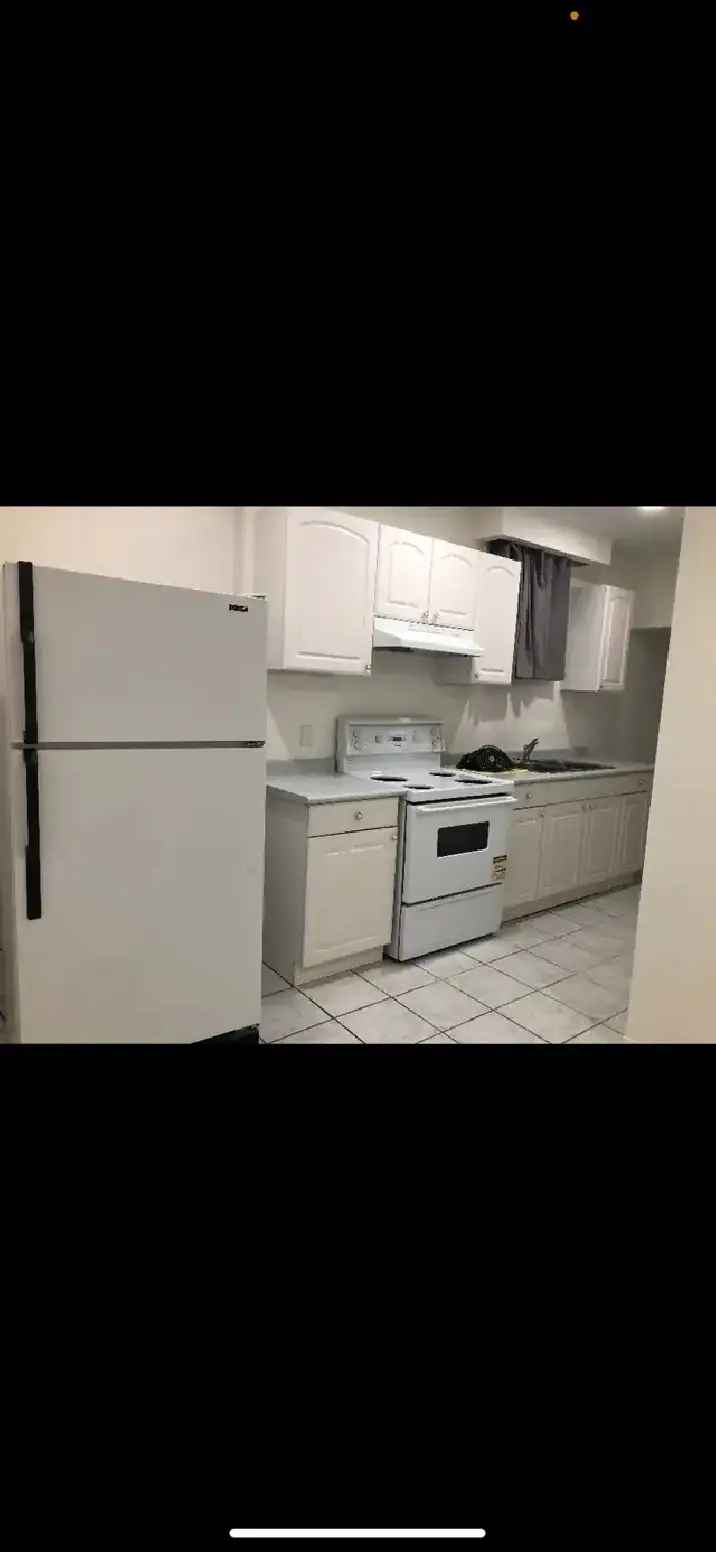 Private Room for Rent Near Uoft / centennial college