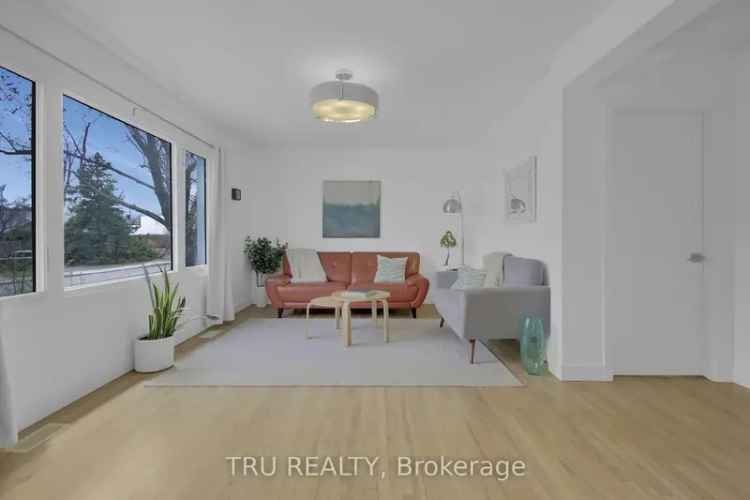 Move in Ready Home in Carlington, Fully Renovated Detached Home