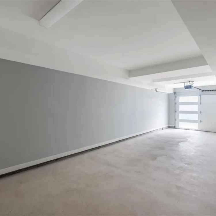 New 3 Bed Townhome in Chemainus - Modern Comfort and Tranquility