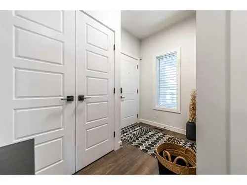 House For Sale In Calgary, Alberta