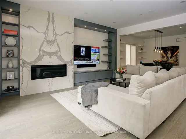 House For Sale in Toronto, Ontario