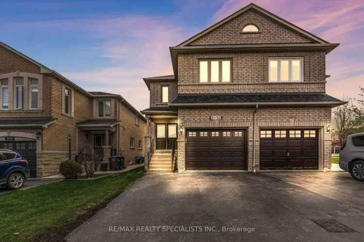 Immaculately Maintained 4 2 Bedroom Semi-Detached Home in Cooksville