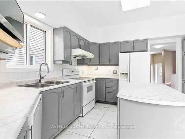 House For Sale in Ottawa, Ontario