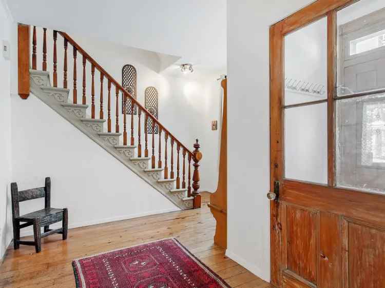 Two or more storey for sale, 4214, Rue Chambord, Montréal (Le Plateau-Mont-Royal) - Proprio Direct