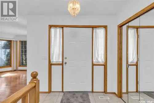 Briarwood Bungalow - 3+2 Beds, Granite Kitchen, Huge Basement