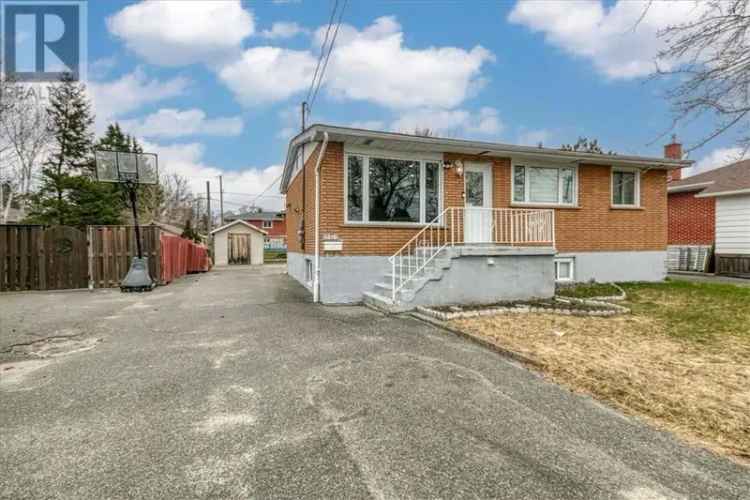 All Brick Bungalow in New Sudbury 3 3 Beds 2 Baths Finished Basement