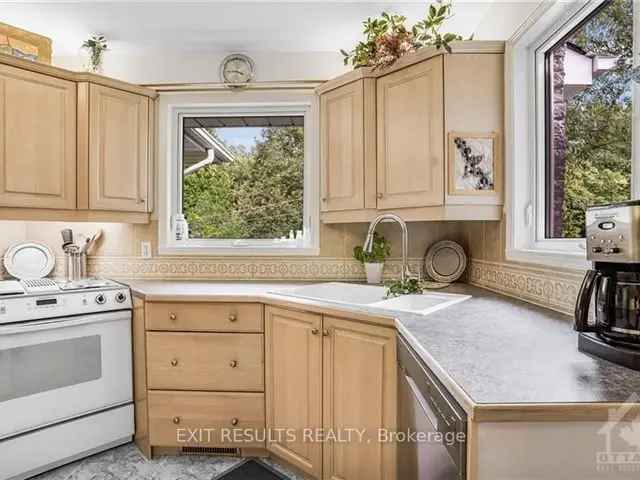 House For Sale in South Stormont, Ontario