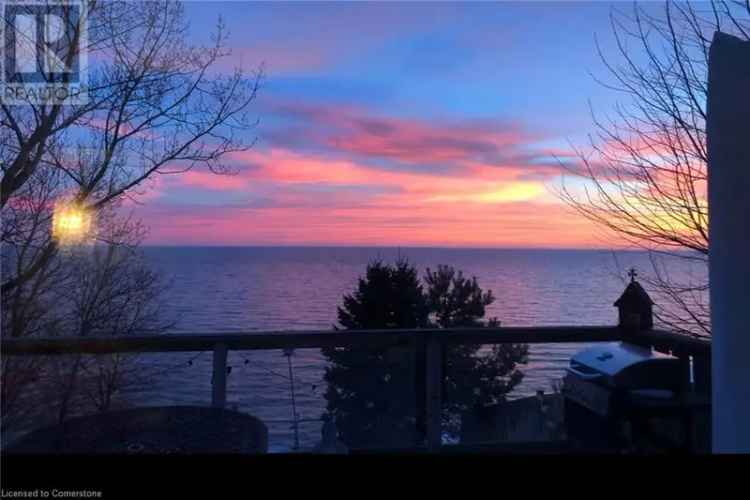 Lake Erie Waterfront Home 2 Bed 2 Bath 1400 sq ft