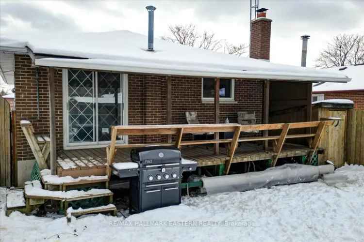 3-Bedroom Bungalow with Inground Pool in Oshawa