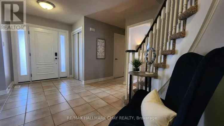 4-Bedroom Family Home in Central Barrie with Finished Basement and Heated Pool