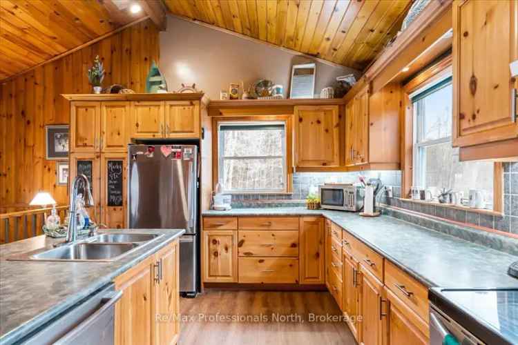 House For Sale in Ontario