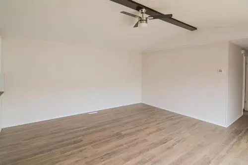 3 Bedroom Modular Home For Sale in Downs Village Winnipeg