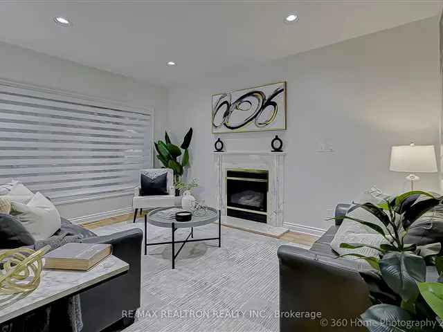 House For Sale in Toronto, Ontario