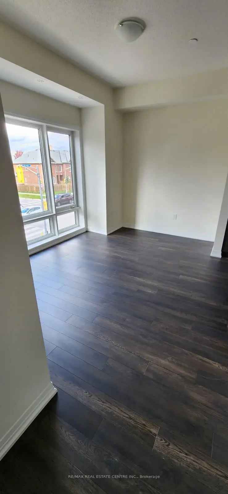 Rent brand new stacked townhouse in Scarborough with rooftop terrace