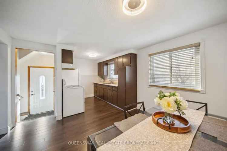 Beautiful Family Semi in East Galt Near Parks and Schools