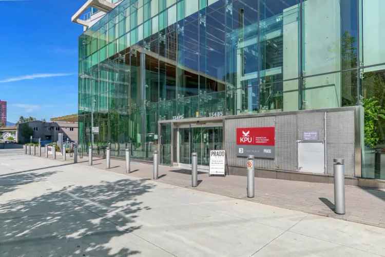 Surrey Central Condo for Sale: Luxury Living with Panoramic Views