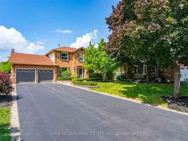 Stunning Mattamy Home in Meadowvale with Inground Pool