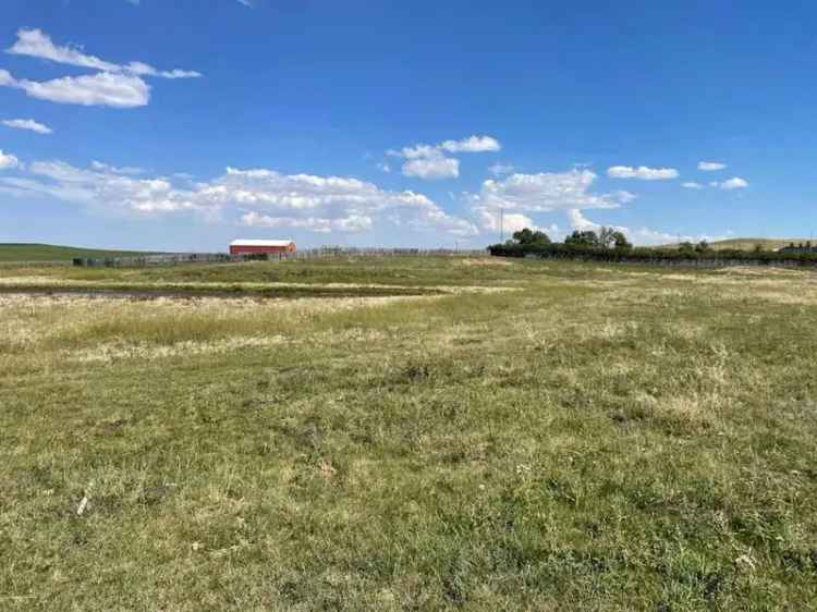 Mountain View Acreage Retreat with Barn and Outbuildings