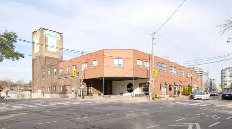 Street-Front Office Space with Parking and Amenities